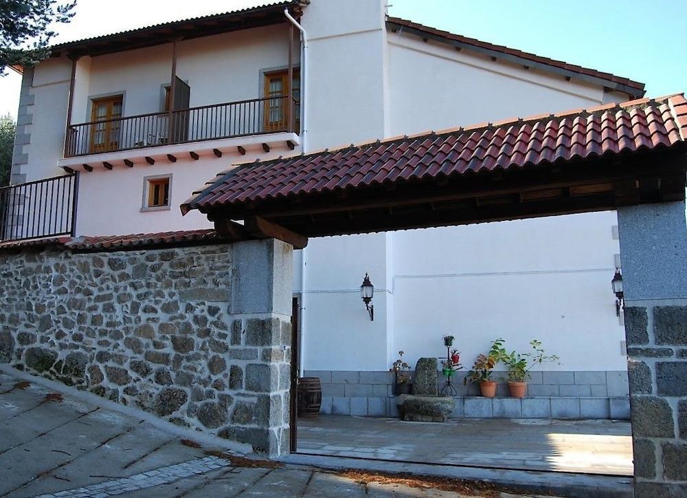 קנדלריו Hotel Cinco Castanos מראה חיצוני תמונה